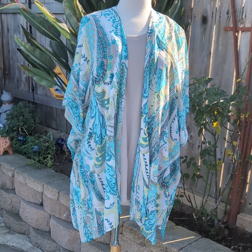 Chico's Blue and Green Paisley Ruana & Taupe Tank Top